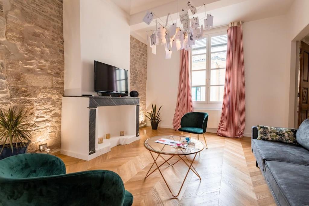 Harmonie Apartment Nimes Bagian luar foto