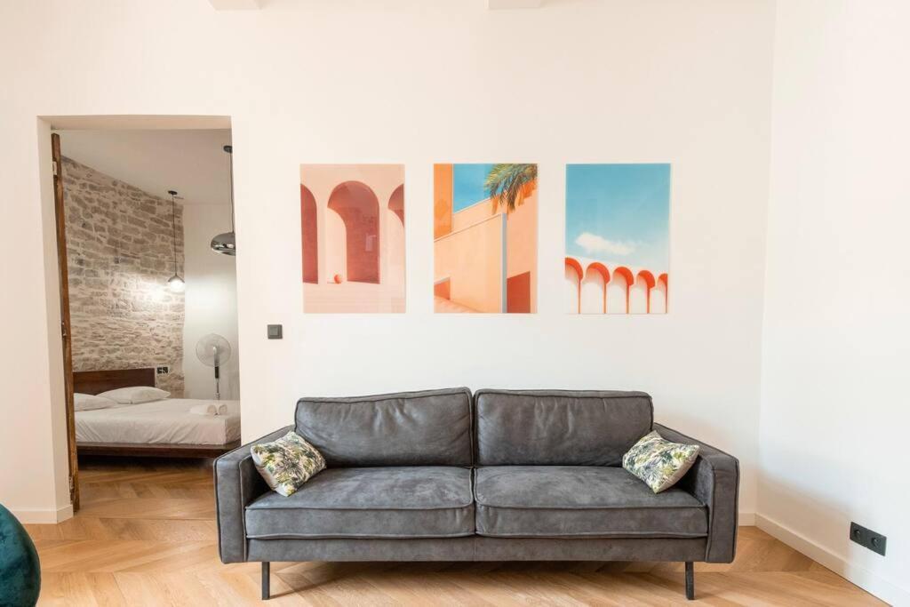 Harmonie Apartment Nimes Bagian luar foto